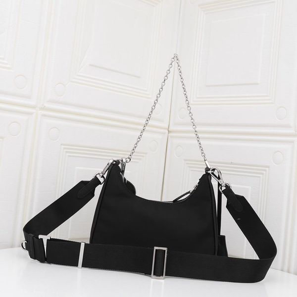2021 designer crossbody shoulder bags nylon hobos luxuryss clutch fashion bag for womens mini pochette chain handbag key pouch women
2021 designer crossbody shoulder bags nylon hobos luxuryss clutch fashion bag for womens mini pochette chain handbag key pouch women