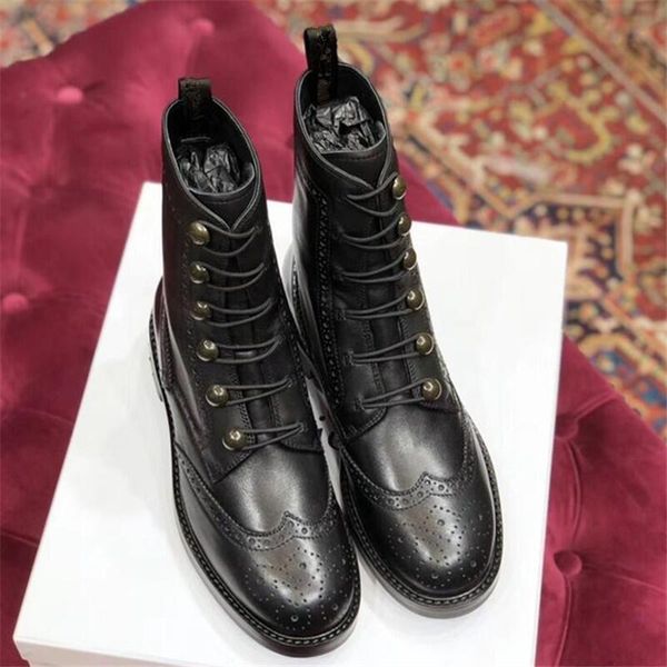 boots genuine leather lace up women round toe winter autumn ankle black short fashion embrodiery
boots genuine leather lace up women round toe winter autumn ankle black short fashion embrodiery