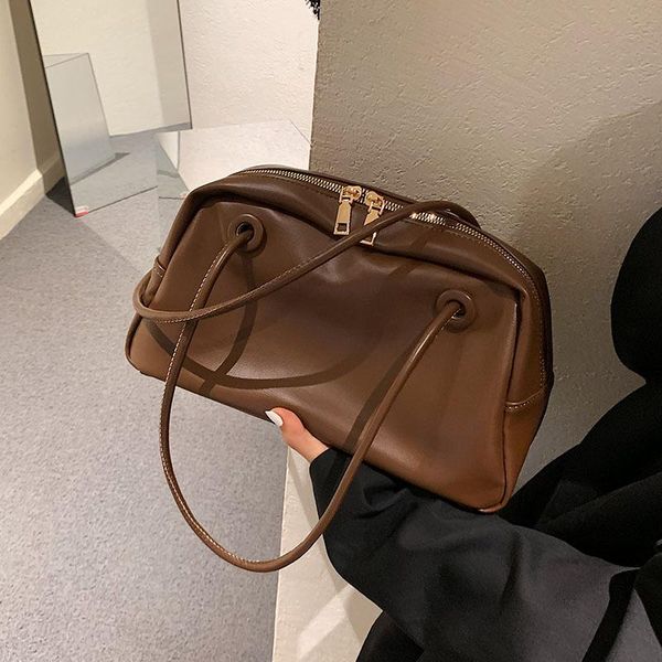evening bags designer handbags women's autumn 2021 trendy fashion texture one-shoulder underarm bag portable simple tote
evening bags designer handbags women's autumn 2021 trendy fashion texture one-shoulder underarm bag portable simple tote