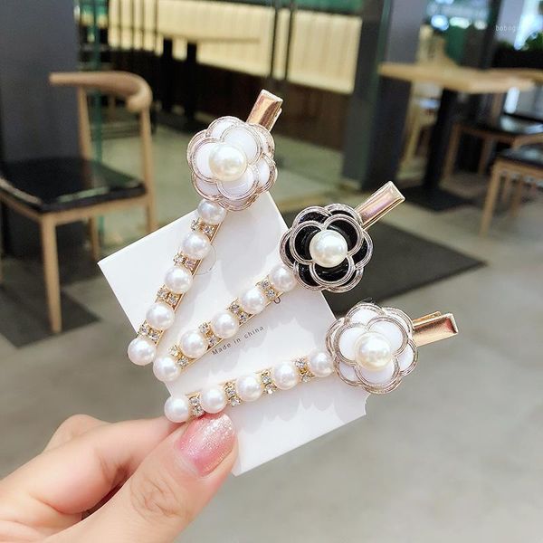 temperament small fragrance rhinestones pearl camellia duckbill clip fashion sweet girl women's flower hairpins hair accessories1
temperament small fragrance rhinestones pearl camellia duckbill clip fashion sweet girl women's flower hairpins hair accessories1