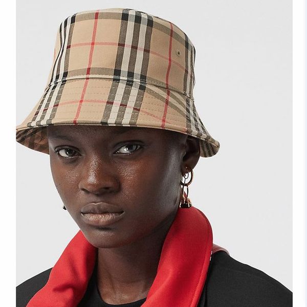 bucket hat cap fashion men stingy brim hats man women designers sunhat fisherman caps embroidery badges breathable casual highly quality, Blue;gray
bucket hat cap fashion men stingy brim hats man women designers sunhat fisherman caps embroidery badges breathable casual highly quality, Blue;gray