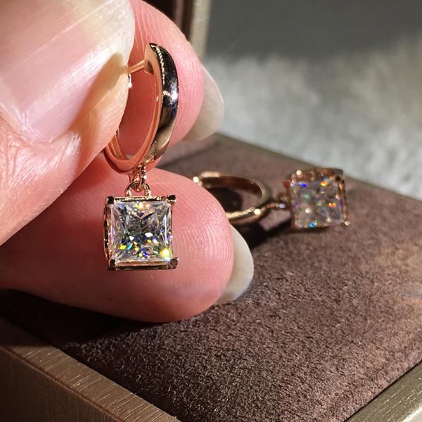 other luxury female small square diamond hoop earrings fashion 925 silver rose gold wedding jewelry double stone for women, Golden;silver
other luxury female small square diamond hoop earrings fashion 925 silver rose gold wedding jewelry double stone for women, Golden;silver