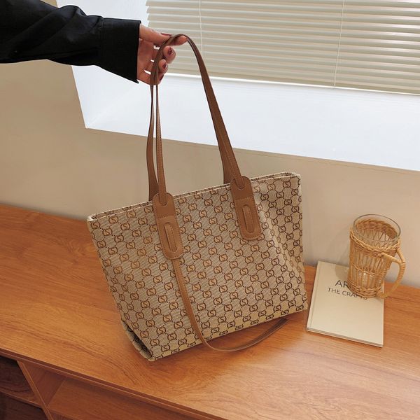 outlet online 70% off sale large capacity bag women's 2021 new trendy korean version fashionable commuter portable tote bag foreign sty
outlet online 70% off sale large capacity bag women's 2021 new trendy korean version fashionable commuter portable tote bag foreign sty