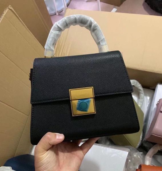 2021 spring/summer fashion women's bags all-match casual outdoor single-shoulder diagonal bag
2021 spring/summer fashion women's bags all-match casual outdoor single-shoulder diagonal bag