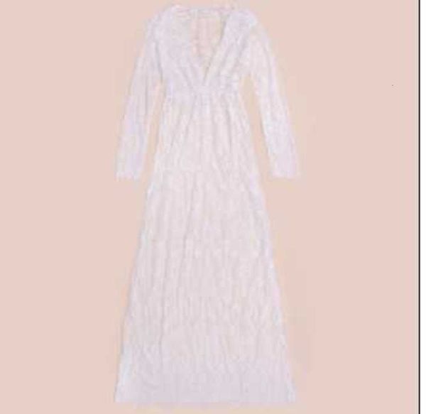 6129 white deep v-neck long sleeve lace perspective tight tailed dress, Black;gray
6129 white deep v-neck long sleeve lace perspective tight tailed dress, Black;gray