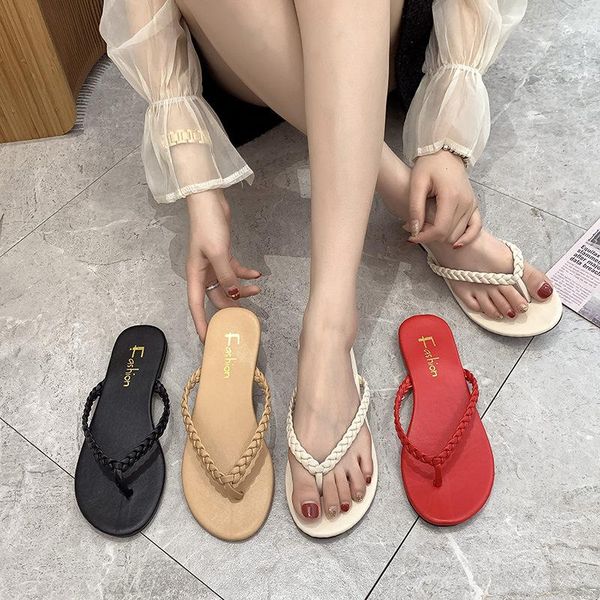 slippers shoes woman 2021 rubber flip flops soft low hawaiian comfort summer rome slides hoof heels scandals concise pu round to, Black
slippers shoes woman 2021 rubber flip flops soft low hawaiian comfort summer rome slides hoof heels scandals concise pu round to, Black