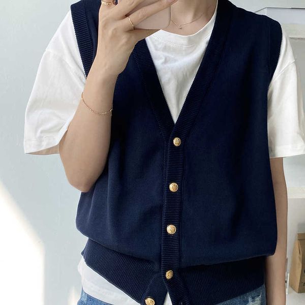 spring and summer korean loose folding v-neck knitted vest women sleeveless slim sweater yl815 210607, Black;white
spring and summer korean loose folding v-neck knitted vest women sleeveless slim sweater yl815 210607, Black;white