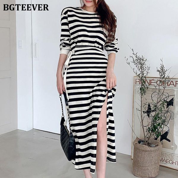 casual o-neck women striped long dress fashion full sleeve lace-up female knitted autumn split sweater vestidos dresses, Black;gray
casual o-neck women striped long dress fashion full sleeve lace-up female knitted autumn split sweater vestidos dresses, Black;gray