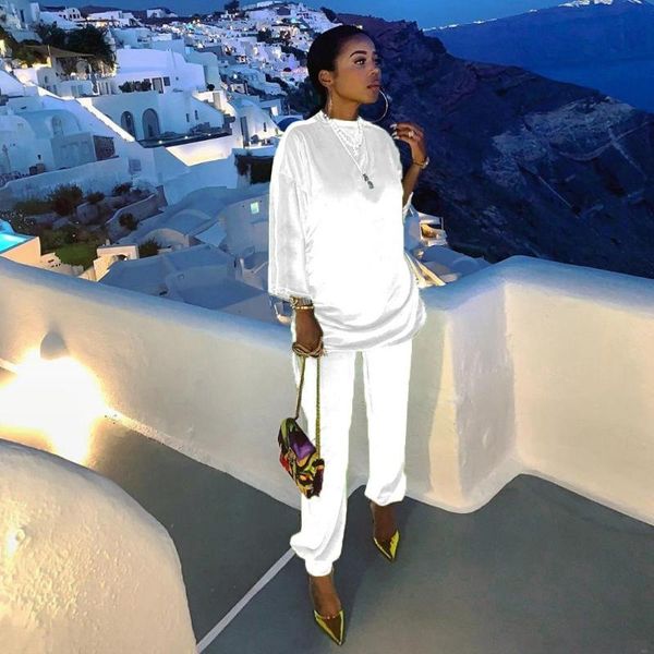 two piece dress pleuche long sleeve outfits pullover autumn o neck and loose pants women sets streetwear 2021 club casual suits, White
two piece dress pleuche long sleeve outfits pullover autumn o neck and loose pants women sets streetwear 2021 club casual suits, White
