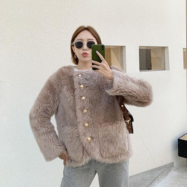 women's fur & faux pocket single-breasted coat 2021 winter imitation lamb plush female sheep young long sleeves overcoat xf701, Black
women's fur & faux pocket single-breasted coat 2021 winter imitation lamb plush female sheep young long sleeves overcoat xf701, Black
