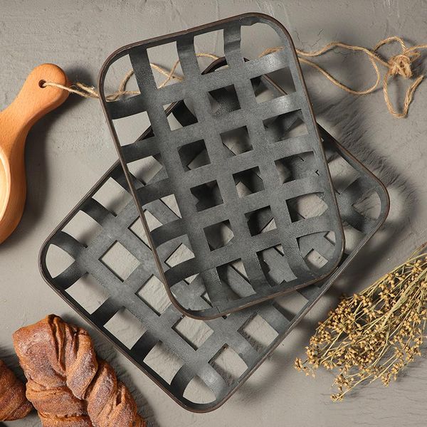 dishes & plates antique retro metal rectangular strip basket iron baking display high-grade gray storage tray bread pography props
dishes & plates antique retro metal rectangular strip basket iron baking display high-grade gray storage tray bread pography props