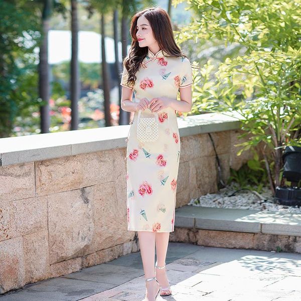 pink red flower fan printed satin qipao traditional chinese women short sleeve mandarin collar dress daily knee-length cheongsam ethnic clot
pink red flower fan printed satin qipao traditional chinese women short sleeve mandarin collar dress daily knee-length cheongsam ethnic clot