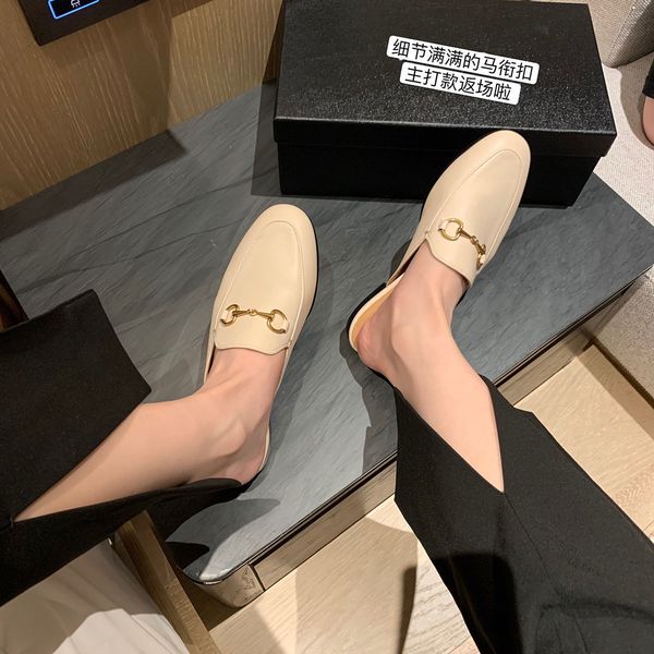 slipper g family 2021 summer new one foot pedal lefu shoes summer lazy baotou horse buckle muller half slippers for womenzly, Black
slipper g family 2021 summer new one foot pedal lefu shoes summer lazy baotou horse buckle muller half slippers for womenzly, Black