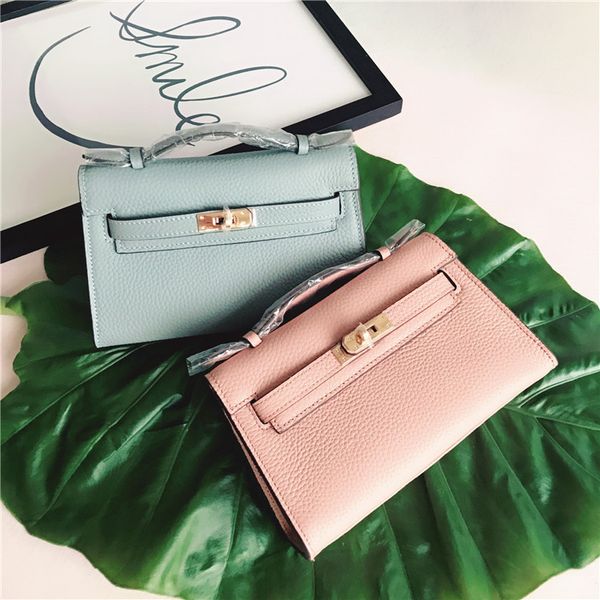 cattlehide women's bag fashion popular hand head layer one shoulder slant across purses luxury outlet
cattlehide women's bag fashion popular hand head layer one shoulder slant across purses luxury outlet