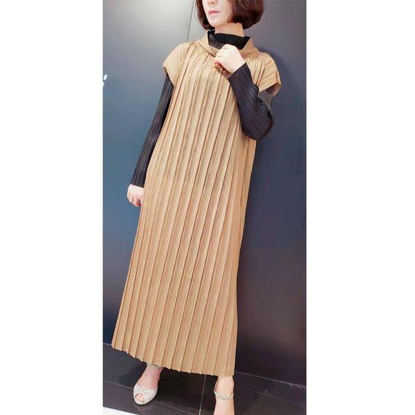 casual dresses women's autumn and winter fashion pleated handmade dress, Black;gray
casual dresses women's autumn and winter fashion pleated handmade dress, Black;gray