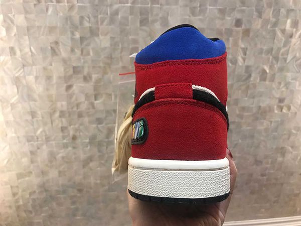 great blue the 1 mid fearless brown red basketball sports shoes 1s btg suede corduroy men athletic sneakersygzq
great blue the 1 mid fearless brown red basketball sports shoes 1s btg suede corduroy men athletic sneakersygzq