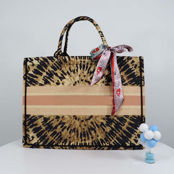 bag classical explosive wo fashion bags handbags women luxury cross body designer classic style lady shoulder female high-end 014
bag classical explosive wo fashion bags handbags women luxury cross body designer classic style lady shoulder female high-end 014