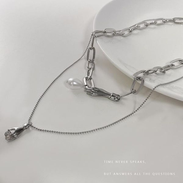 pendant necklaces gesture ladies artificial pearl necklace woman layered jewelry fashion chain silver color alloy naszyjnik
pendant necklaces gesture ladies artificial pearl necklace woman layered jewelry fashion chain silver color alloy naszyjnik