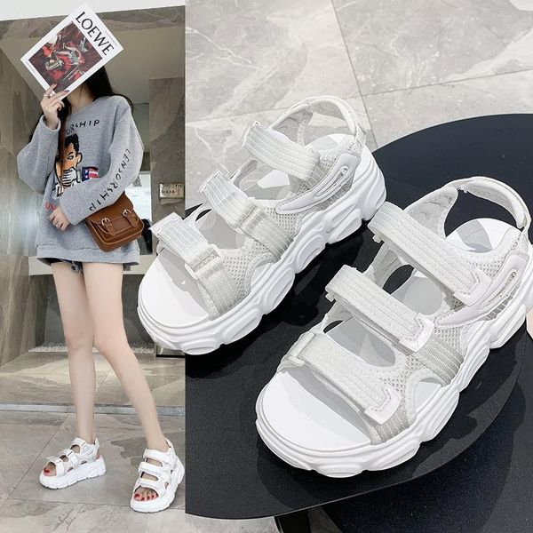 59/5000 2021 summer sandal girl instagram super south korean version of loose-soled shoes thick-soled network red stude sandals, Black
59/5000 2021 summer sandal girl instagram super south korean version of loose-soled shoes thick-soled network red stude sandals, Black