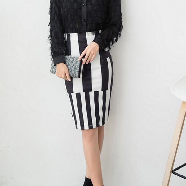 skirts 2021 vintage multi color stripe printed midi women high waist knee-length office pencil, Black
skirts 2021 vintage multi color stripe printed midi women high waist knee-length office pencil, Black