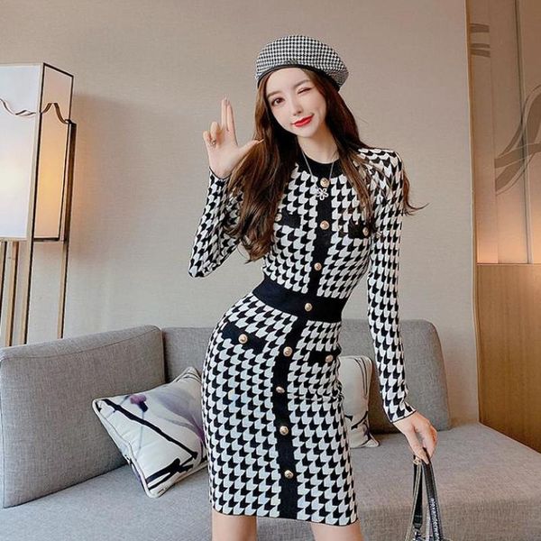 casual dresses female sheath mini knit dress girls o-neck bodycon buttons stretchy houndstooth sweater for women 2021 autumn spring, Black;gray
casual dresses female sheath mini knit dress girls o-neck bodycon buttons stretchy houndstooth sweater for women 2021 autumn spring, Black;gray