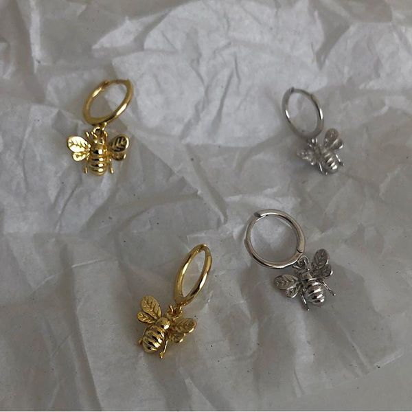 other ghidbk delicate lovely bee pendant huggie hoop earrings statement irregular insects earring hoops unique design femme, Golden;silver
other ghidbk delicate lovely bee pendant huggie hoop earrings statement irregular insects earring hoops unique design femme, Golden;silver