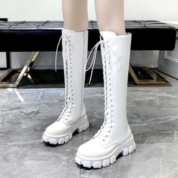 boots women's 2021 thickened winter knight women knee high rectangular heel retro motorcycle black and white 
boots women's 2021 thickened winter knight women knee high rectangular heel retro motorcycle black and white