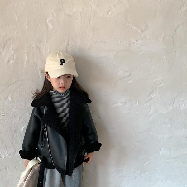 jackets 2021 autumn and winter girls high-quality leather jacket children's short trendy motorcycle clothing, Blue;gray
jackets 2021 autumn and winter girls high-quality leather jacket children's short trendy motorcycle clothing, Blue;gray