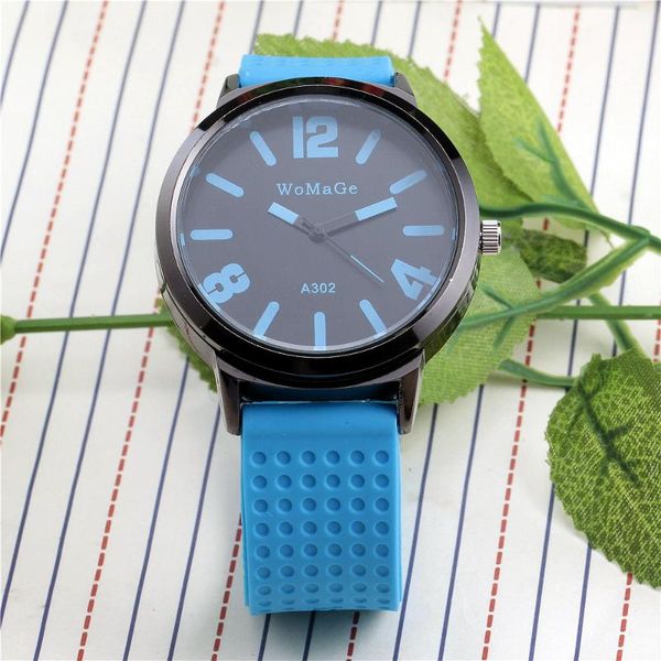 brand quartz sport watch men womage rubber band women fashion outdoor clock case oversize design uhr wristwatches, Slivery;brown
brand quartz sport watch men womage rubber band women fashion outdoor clock case oversize design uhr wristwatches, Slivery;brown