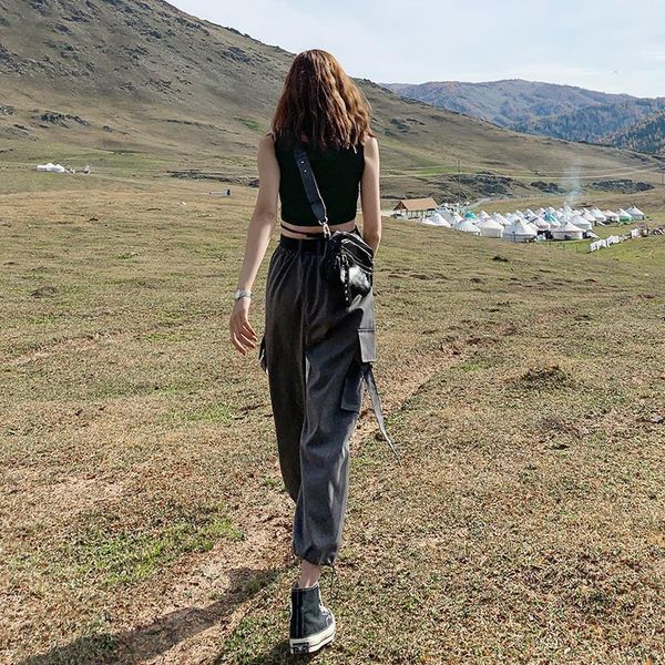 women's shorts loose female overalls will see slender ankles with straps high-waisted pants in a straight line casual sports ankle leng, White;black
women's shorts loose female overalls will see slender ankles with straps high-waisted pants in a straight line casual sports ankle leng, White;black