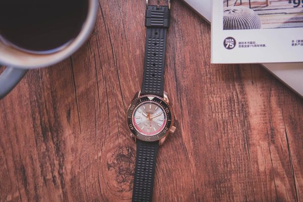wristwatches bronze soil/earth nh36 tuna diver automatic wristwatch marinemaster cusn8 white dial, Slivery;brown
wristwatches bronze soil/earth nh36 tuna diver automatic wristwatch marinemaster cusn8 white dial, Slivery;brown