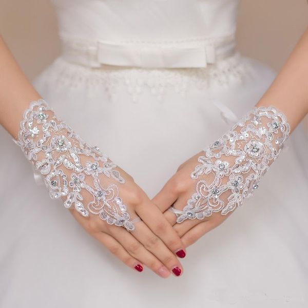 bridal gloves 2021 fashion white, ivory pearl lace wedding bride gloves,ring bracelet accessories
bridal gloves 2021 fashion white, ivory pearl lace wedding bride gloves,ring bracelet accessories