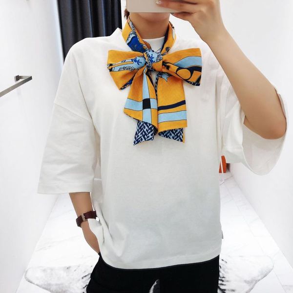 scarves 160*20cm royal carriage printed twill weave silk scarf women's all-match decorative long, Blue;gray
scarves 160*20cm royal carriage printed twill weave silk scarf women's all-match decorative long, Blue;gray