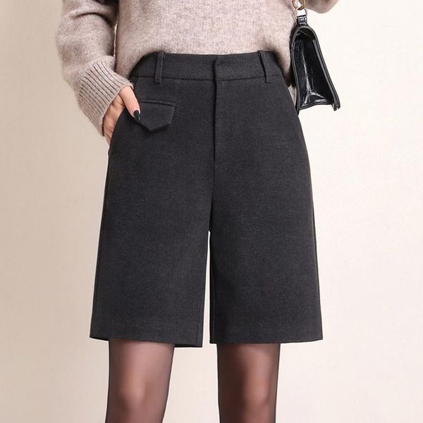 women's shorts black woolen fifth pants women 2021 autumn and winter straight casual all-matching fashion figure flattering wide leg, White;black
women's shorts black woolen fifth pants women 2021 autumn and winter straight casual all-matching fashion figure flattering wide leg, White;black