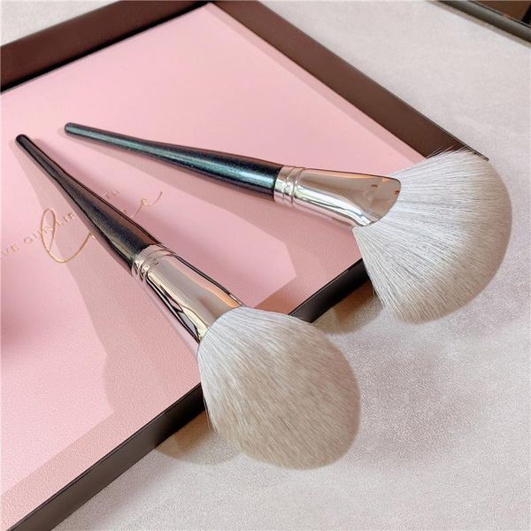 makeup brushes brush powder blush contour foundation blending residual professional
makeup brushes brush powder blush contour foundation blending residual professional