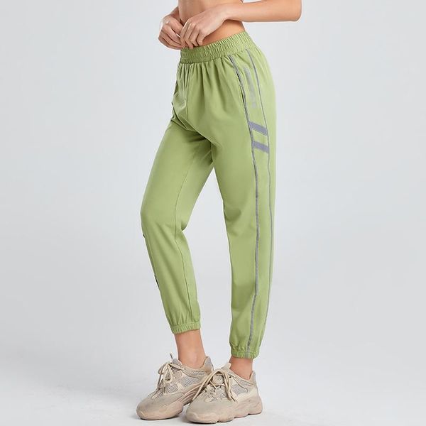 sports fitness jogger trousers women elastic band waist sweat pants reflective striped loose running yoga, Black;blue
sports fitness jogger trousers women elastic band waist sweat pants reflective striped loose running yoga, Black;blue