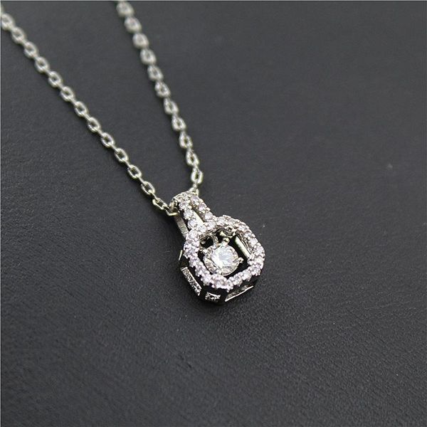 chokers japan and korea's copper zircon collarbone chain shiny simple everyday temperament fashion women's choker, Golden;silver
chokers japan and korea's copper zircon collarbone chain shiny simple everyday temperament fashion women's choker, Golden;silver
