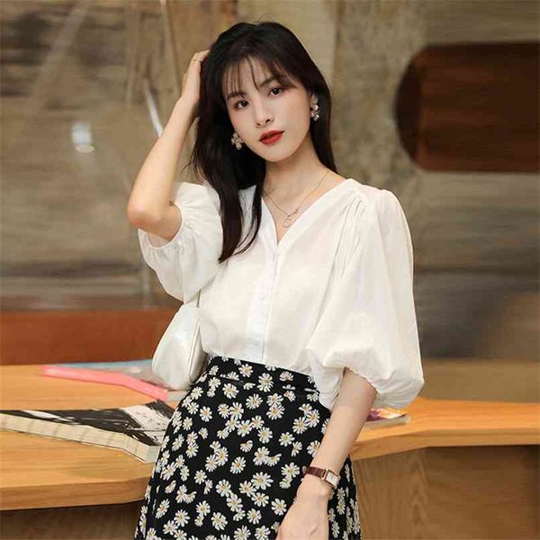 classic v-neck blouse ladies women elegance sweet chic single-breasted lantern sleeves shirts white clothes plus size 210601
classic v-neck blouse ladies women elegance sweet chic single-breasted lantern sleeves shirts white clothes plus size 210601