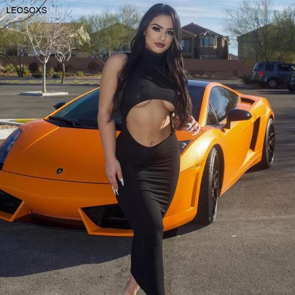 casual dresses vestidos mujer verano 2021 summer explosion style hollow high neck pure black navel bare one-piece dress, Black;gray
casual dresses vestidos mujer verano 2021 summer explosion style hollow high neck pure black navel bare one-piece dress, Black;gray