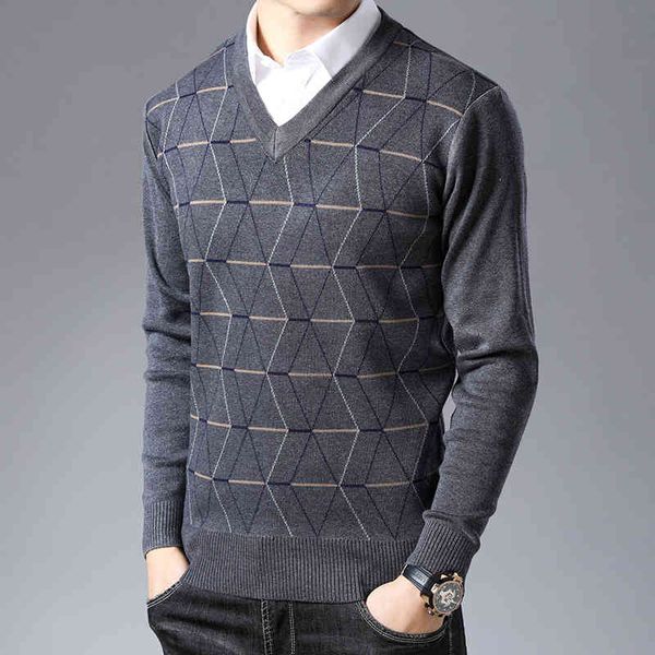 new fashion brand sweater for mens pullovers v neck slim fit jumpers knit thick warm autumn korean style casual clothing men, Black
new fashion brand sweater for mens pullovers v neck slim fit jumpers knit thick warm autumn korean style casual clothing men, Black