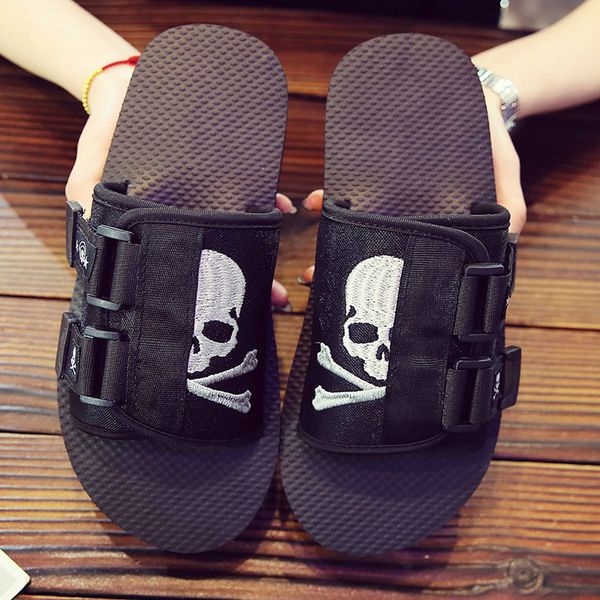 men slippers fashion west summer couple flat sandals beach flip flops outdoor slippers shoes men slides soft sole slippers, Black
men slippers fashion west summer couple flat sandals beach flip flops outdoor slippers shoes men slides soft sole slippers, Black