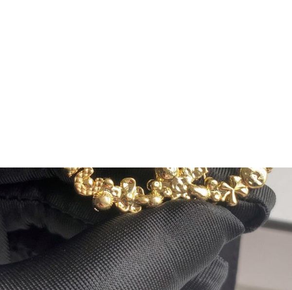 designer brooch classic double letter c inlaid diamond pins luxury jewelry whole with box platinum aquamarine brooch is 2577, Gray
designer brooch classic double letter c inlaid diamond pins luxury jewelry whole with box platinum aquamarine brooch is 2577, Gray