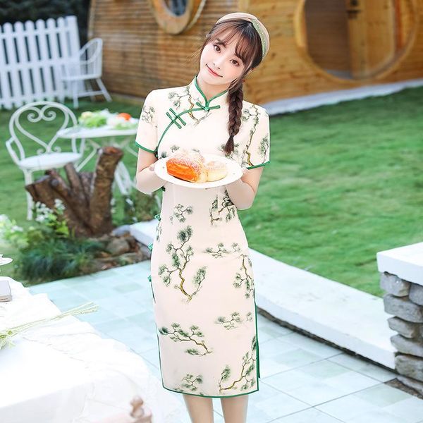guest-greeting pine printed satin qipao traditional chinese women short sleeve mandarin collar dress daily knee-length cheongsam ethnic clot, Red
guest-greeting pine printed satin qipao traditional chinese women short sleeve mandarin collar dress daily knee-length cheongsam ethnic clot, Red