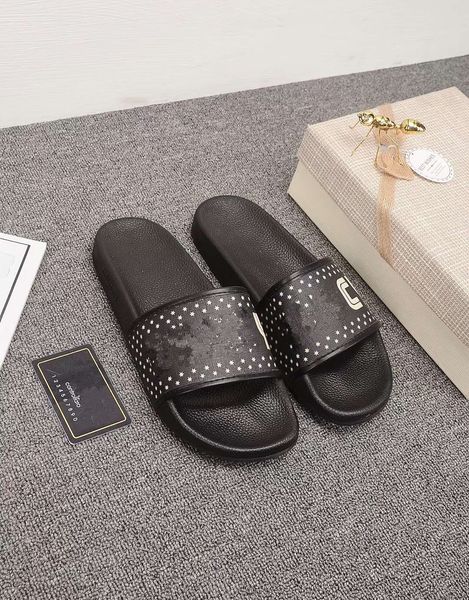 2021 fashion men women sandals designer shoes luxury slide summer fashion wide flat slippery sandals slipper flip flop, Black
2021 fashion men women sandals designer shoes luxury slide summer fashion wide flat slippery sandals slipper flip flop, Black