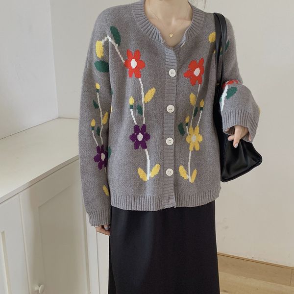 sweaters arrival sing-breasted long sleeves printed florals autumn sweaters loose chic female knitted, White;black
sweaters arrival sing-breasted long sleeves printed florals autumn sweaters loose chic female knitted, White;black