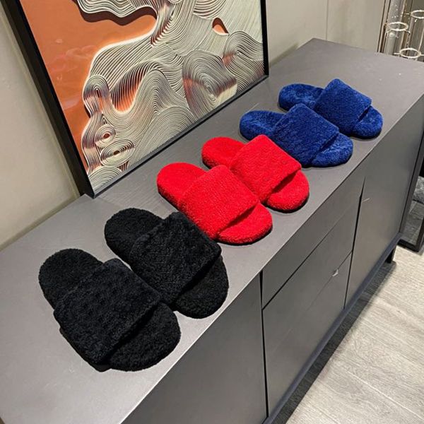 2021 designer women lamb wool fur slippers woolen household indoor cotton slipper early spring furry slides size 35-41, Black
2021 designer women lamb wool fur slippers woolen household indoor cotton slipper early spring furry slides size 35-41, Black