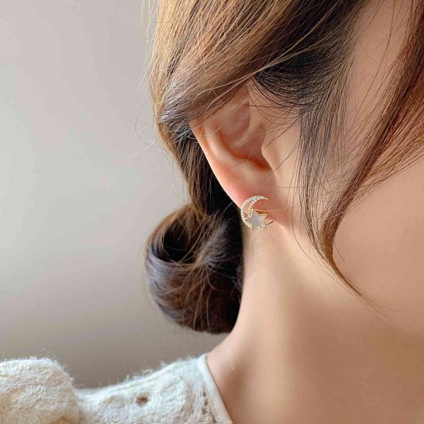 925 silver needle inlaid diamond shell star moon earrings fashion forest personal earrings simple temperament celebrity earrings
925 silver needle inlaid diamond shell star moon earrings fashion forest personal earrings simple temperament celebrity earrings