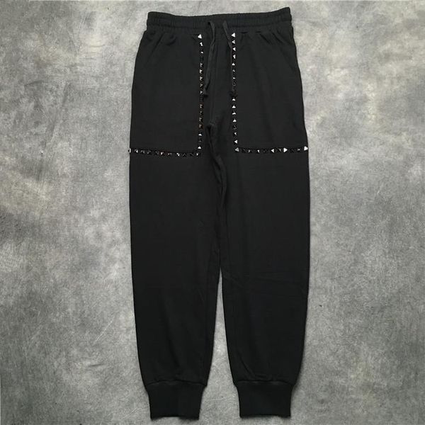 men's pants high novelty cotton luxury 19ss metal rivets pockets comfortable classic paisley 4 white casual sweatpants thicken #m2, Black
men's pants high novelty cotton luxury 19ss metal rivets pockets comfortable classic paisley 4 white casual sweatpants thicken #m2, Black