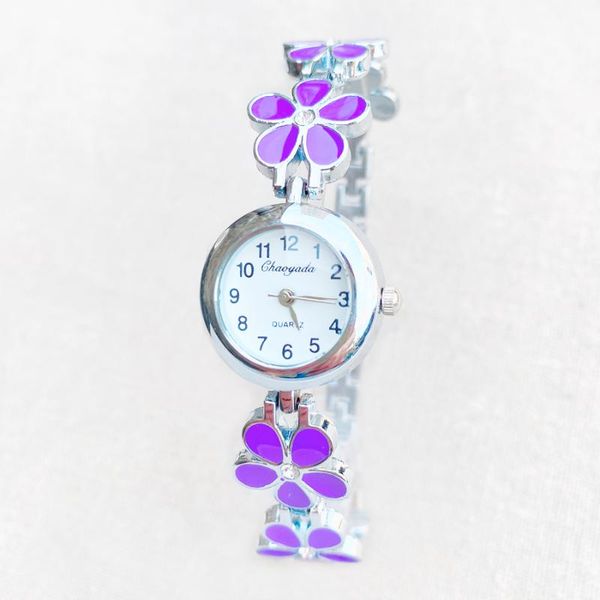 wristwatches fashion elegant watch women girl exquisite flower style metal alloy band quartz bracelet wrist watches 943, Slivery;brown
wristwatches fashion elegant watch women girl exquisite flower style metal alloy band quartz bracelet wrist watches 943, Slivery;brown