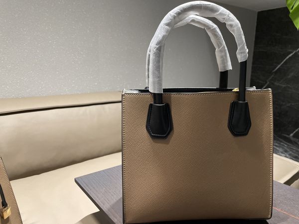22 lady shopping bags fashion handbags wallets women organ bag totes shoulder cross body luxury leather classic retro all-match simplicity h, Red;black
22 lady shopping bags fashion handbags wallets women organ bag totes shoulder cross body luxury leather classic retro all-match simplicity h, Red;black